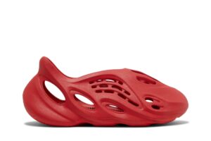 adidas Yeezy Foam RNNR Vermillion GW3355 - Arviolet photo 1