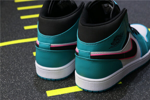 Jordan 1 Mid South Beach 852542-306 - Arviolet photo 6