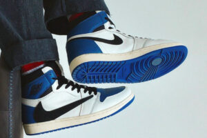 Jordan 1 Retro High OG SP Fragment x Travis Scott DH3227-105 - Arviolet photo 2