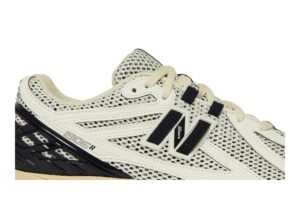 New Balance 1906R Sea Salt Eclipse True Red M1906RR - Arviolet photo 2