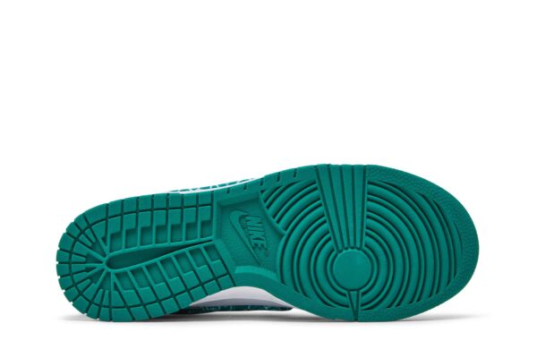 Nike Dunk Low Essential Paisley Pack Green (Women's) DH4401-102 - Arviolet photo 4