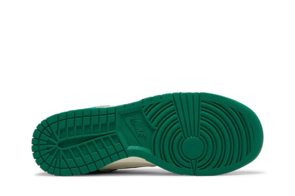 Nike Dunk Low SE Lottery Pack Malachite Green DR9654-100 - Arviolet photo 4