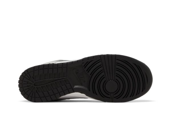 Nike Dunk Low Stencil Swoosh FD0661-100 - Arviolet photo 4