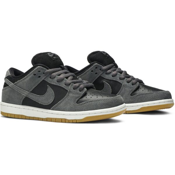 Nike SB Dunk Low Dark Grey Black Gum AR0778-001 - Arviolet photo 8