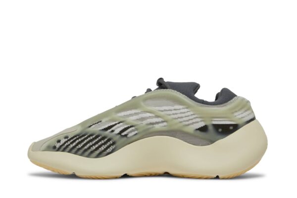 adidas Yeezy 700 V3 Fade Salt ID1674 - Arviolet photo 3