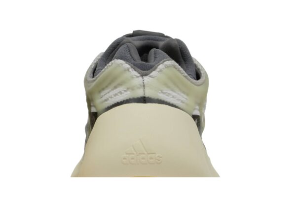 adidas Yeezy 700 V3 Fade Salt ID1674 - Arviolet photo 7