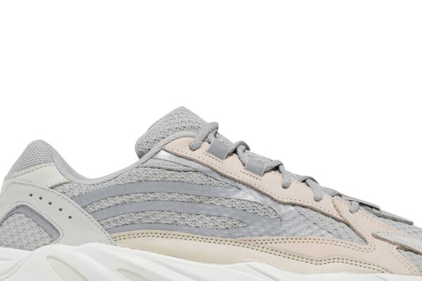 adidas Yeezy Boost 700 V2 Cream GY7924 - Arviolet photo 3