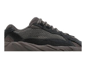 adidas Yeezy Boost 700 V2 Mauve GZ0724 - Arviolet photo 2