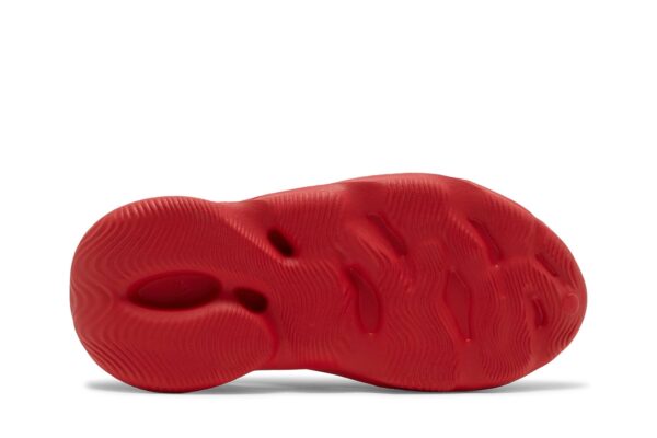 adidas Yeezy Foam RNNR Vermillion GW3355 - Arviolet photo 4