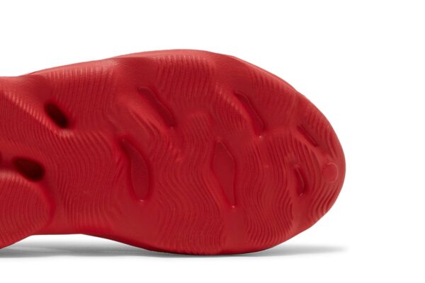 adidas Yeezy Foam RNNR Vermillion GW3355 - Arviolet photo 5