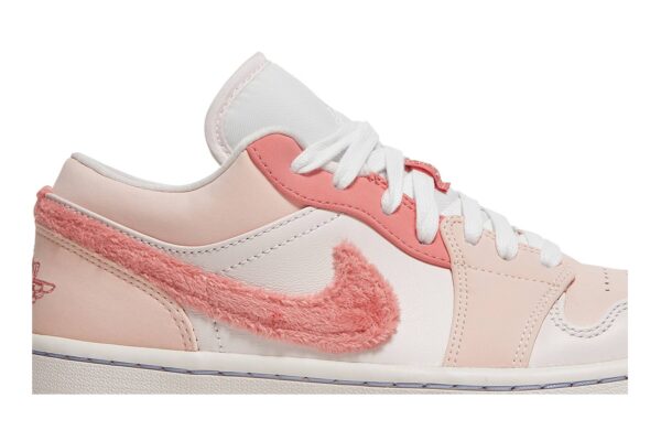 Jordan 1 Low SE Mighty Swooshers Pink (Women's) DM5443-666 - Arviolet photo 2