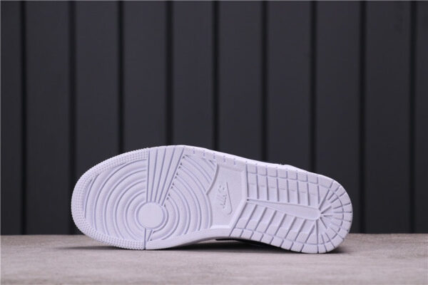 Jordan 1 Low White Obsidian 553558-114 - Arviolet photo 6