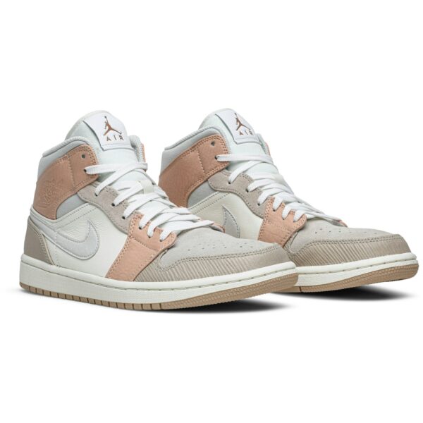 Jordan 1 Mid Milan CV3044-100 - Arviolet photo 8