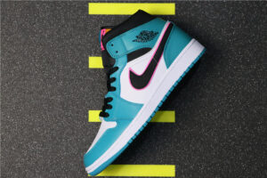 Jordan 1 Mid South Beach 852542-306 - Arviolet photo 2