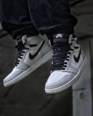 Jordan 1 Retro High OG Defiant SB NYC to Paris CD6578-006 - Arviolet photo 2