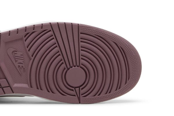 Jordan 1 Retro High OG Mauve DZ5485-105 - Arviolet photo 5