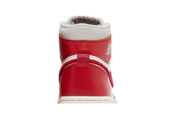 Jordan 1 Retro High OG Varsity Red (Women's) DJ4891-061 - Arviolet photo 7