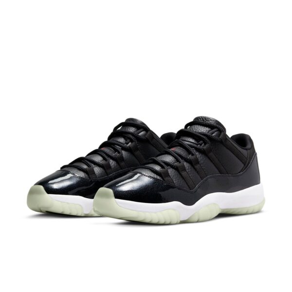 Jordan 11 Retro Low 72-10 AV2187-001 - Arviolet photo 2