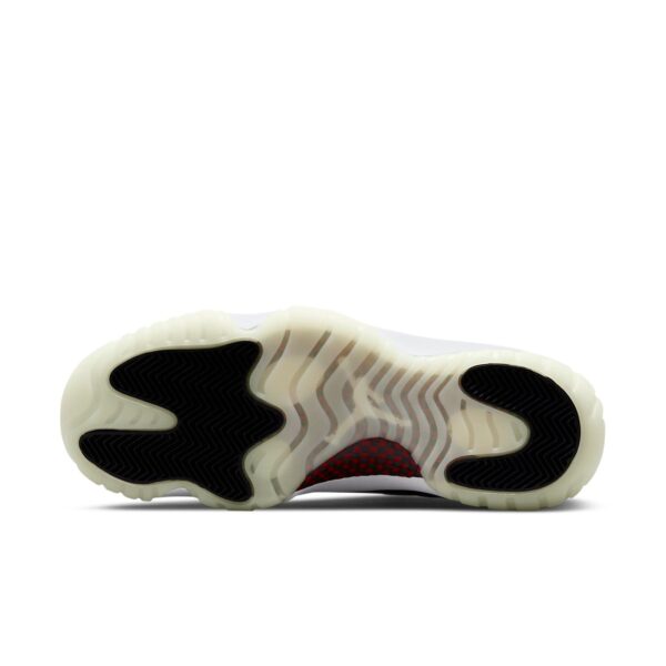 Jordan 11 Retro Low 72-10 AV2187-001 - Arviolet photo 3