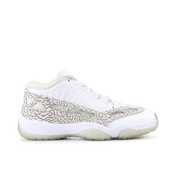 Jordan 11 Retro Low IE Cobalt (2015) 306008-102 - Arviolet photo 1