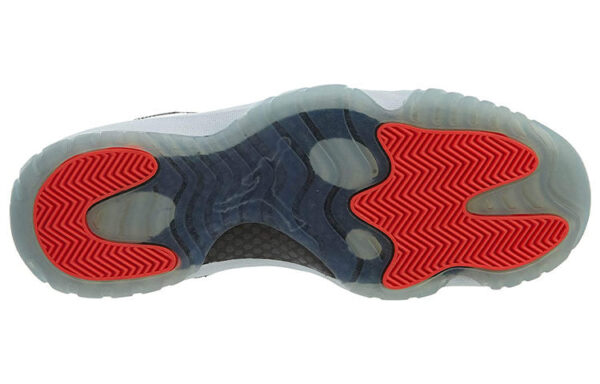 Jordan 11 Retro Low Infrared 528895-023 - Arviolet photo 3
