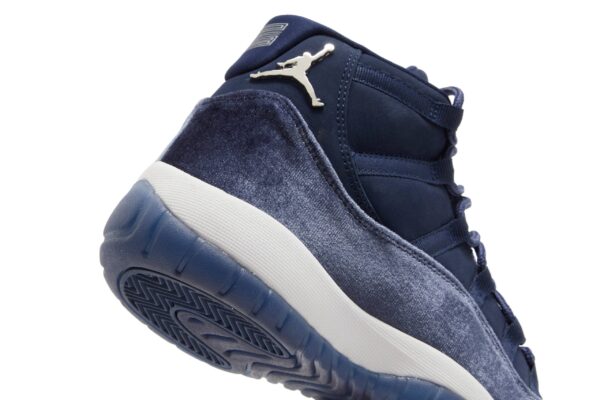 Jordan 11 Retro Midnight Navy (Women's) AR0715-441 - Arviolet photo 10