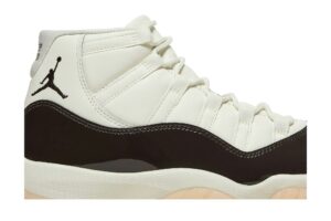 Jordan 11 Retro Neapolitan (Women's) AR0715-101 - Arviolet photo 2