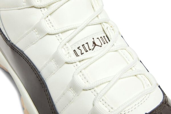 Jordan 11 Retro Neapolitan (Women's) AR0715-101 - Arviolet photo 9
