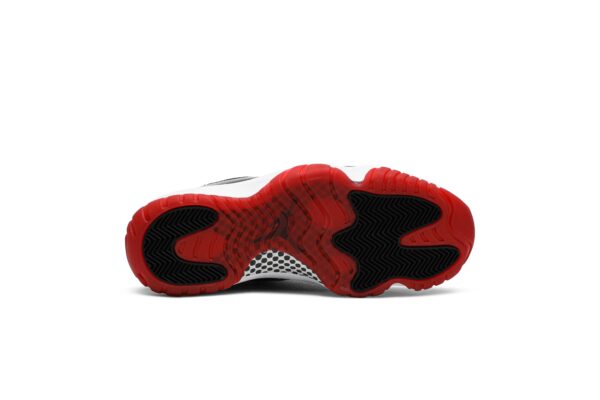 Jordan 11 Retro Playoffs Bred (2019) 378037-061 - Arviolet photo 4