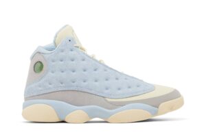 Jordan 13 Retro SoleFly DX5763-100 - Arviolet photo 1
