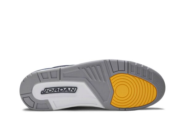 Jordan 3 Retro Michigan PE AJ3-820064 - Arviolet photo 4