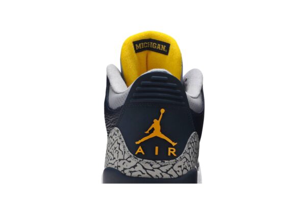 Jordan 3 Retro Michigan PE AJ3-820064 - Arviolet photo 7