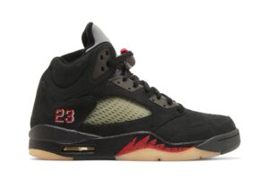 Jordan 5 Retro Gore-Tex Off Noir (Women's) DR0092-001 - Arviolet photo 1