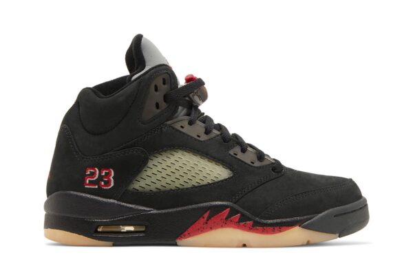 Jordan 5 Retro Gore-Tex Off Noir (Women's) DR0092-001 - Arviolet photo 1