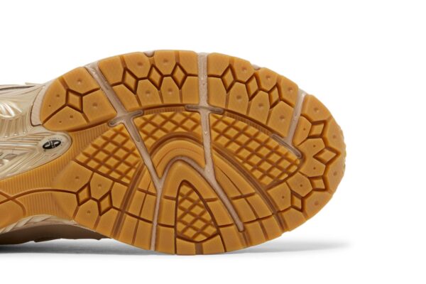 New Balance 1906R Cordura Desert Tan M1906RT - Arviolet photo 5
