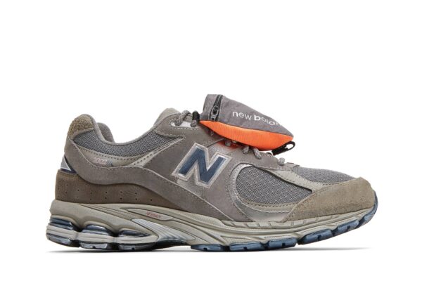 New Balance 2002R Grey Brown Pouch M2002RVA - Arviolet photo 1