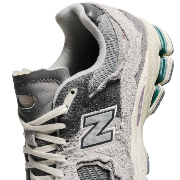 New Balance 2002R Protection Pack Rain Cloud M2002RDA - Arviolet photo 10