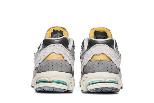 New Balance 2002R Protection Pack Rain Cloud M2002RDA - Arviolet photo 6