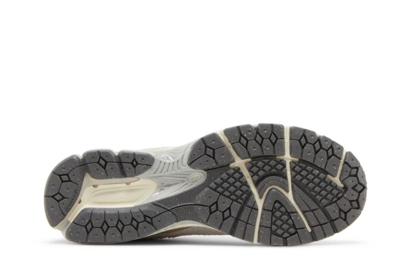 New Balance 2002R Rain Cloud M2002RSA - Arviolet photo 4