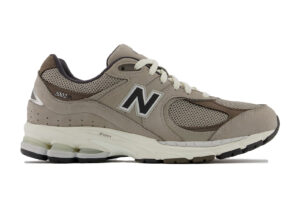 New Balance 2002R Warm Alpaca Light Chalkboard M2002RAW - Arviolet photo 1