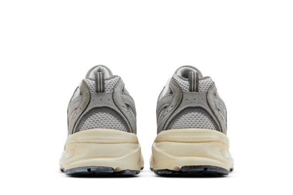 New Balance 530 Vintage Grey Matter MR530TG - Arviolet photo 6