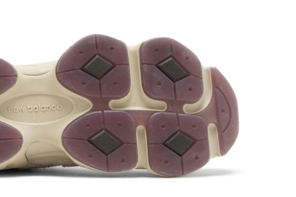 New Balance 9060 Sydney McLaughlin-Levrone Linen Black Coffee U9060SYD - Arviolet photo 5