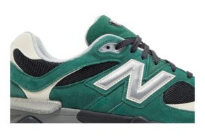 New Balance 9060 Team Forest Green U9060VRA - Arviolet photo 2
