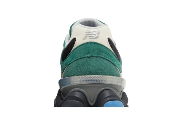 New Balance 9060 Team Forest Green U9060VRA - Arviolet photo 7