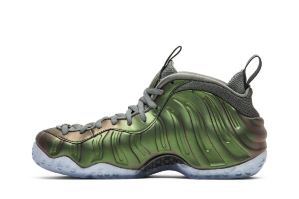 Nike Air Foamposite One Iridescent (Women's) AA3963-001 - Arviolet photo 3