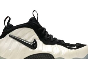 Nike Air Foamposite Pro Knicks 624041-100 - Arviolet photo 2