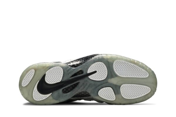 Nike Air Foamposite Pro Silver Surfer 616750-004 - Arviolet photo 4