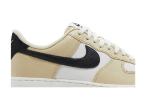 Nike Air Force 1 '07 LX Low Team Gold DV7186-700 - Arviolet photo 2