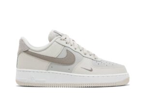 Nike Air Force 1 Low Light Orewood Brown Ironstone (Women's) FB8483-100 - Arviolet photo 1