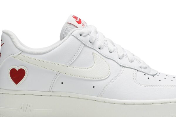 Nike Air Force 1 Low Valentine's Day (2021) DD7117-100 - Arviolet photo 2